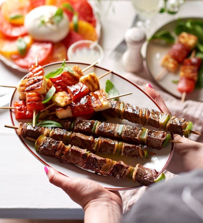 Brochettes de pastèque et halloumi au barbecue