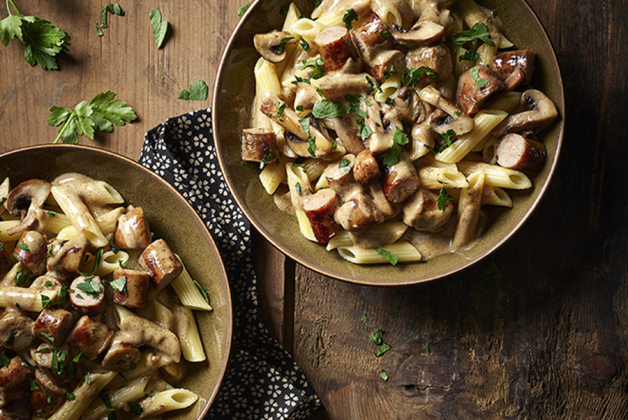 penne, cèpes, chipolatas