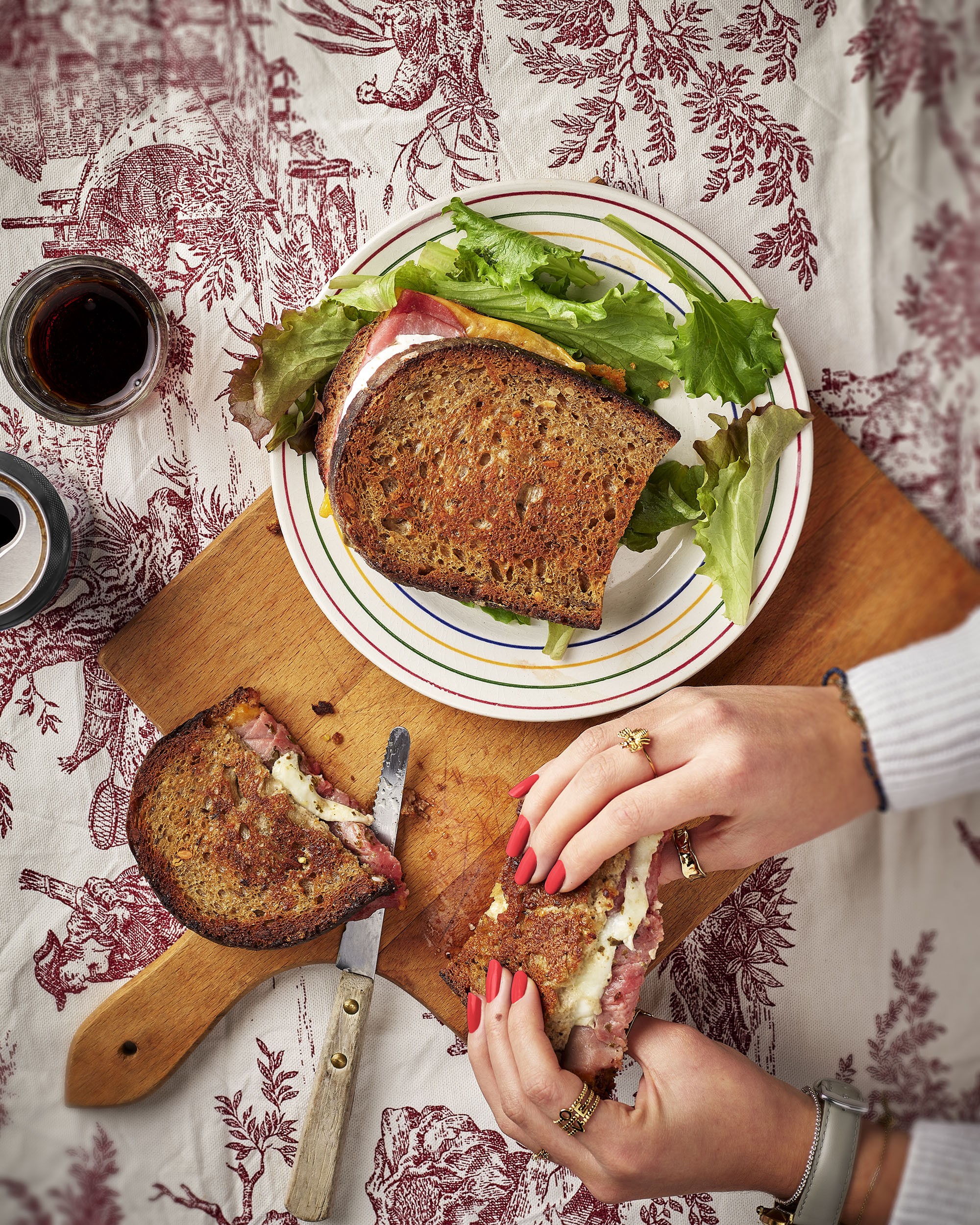 Croque monsieur carpaccio pesto
