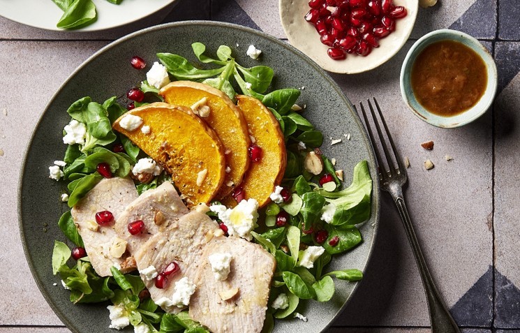 Salade de mâche, filet de porc, butternut rôti et chèvre frais 
