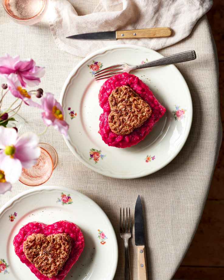 Un amour de steak haché sur risotto de betterave 