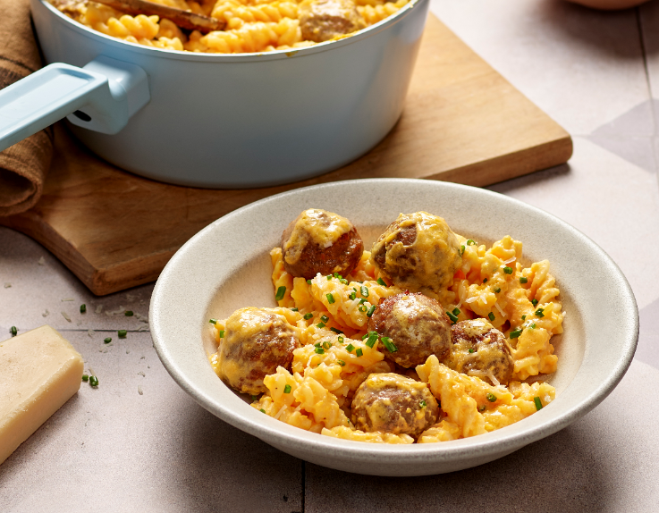 Pâtes aux boulettes de bœuf et sauce butternut