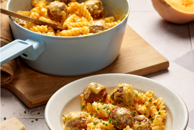 Pâtes aux boulettes de bœuf et sauce butternut