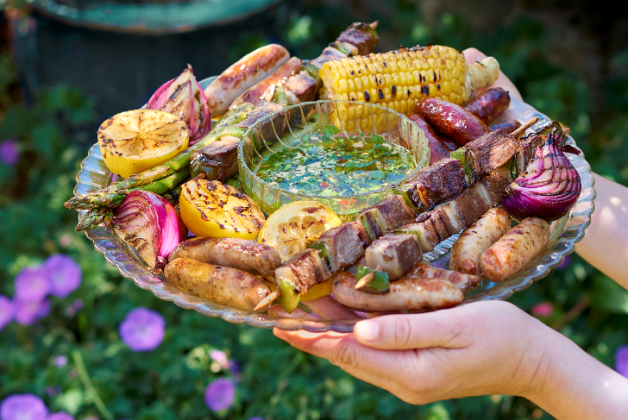 Plateau grill, sauce chimichurri