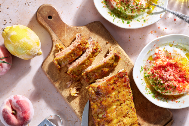 Poitrine de porc, pêche rôtie, burrata et basilic